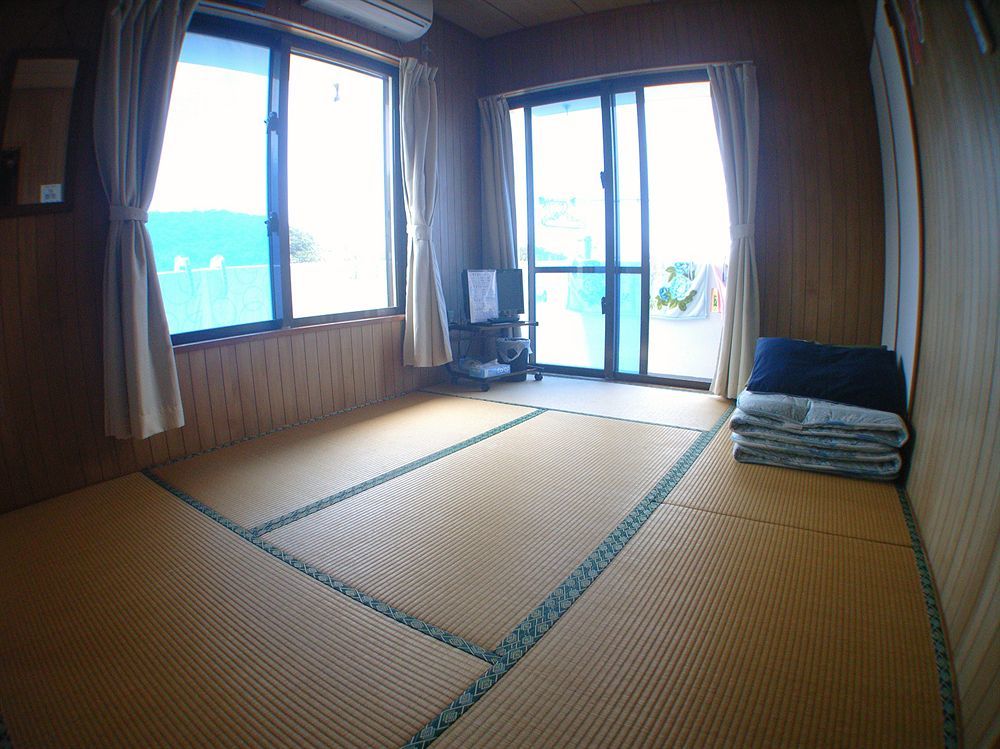 Minshuku Yadokari Zamami Exterior foto