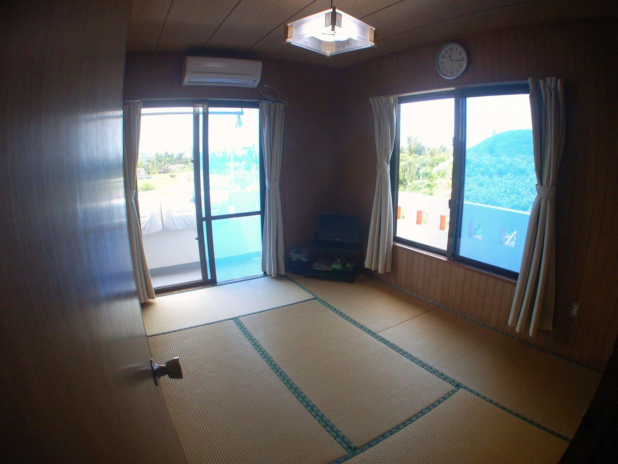 Minshuku Yadokari Zamami Exterior foto
