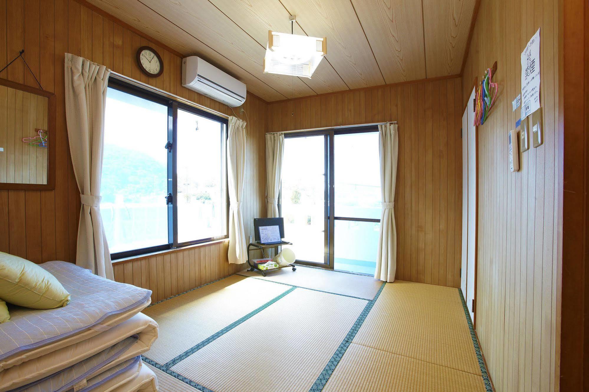 Minshuku Yadokari Zamami Exterior foto