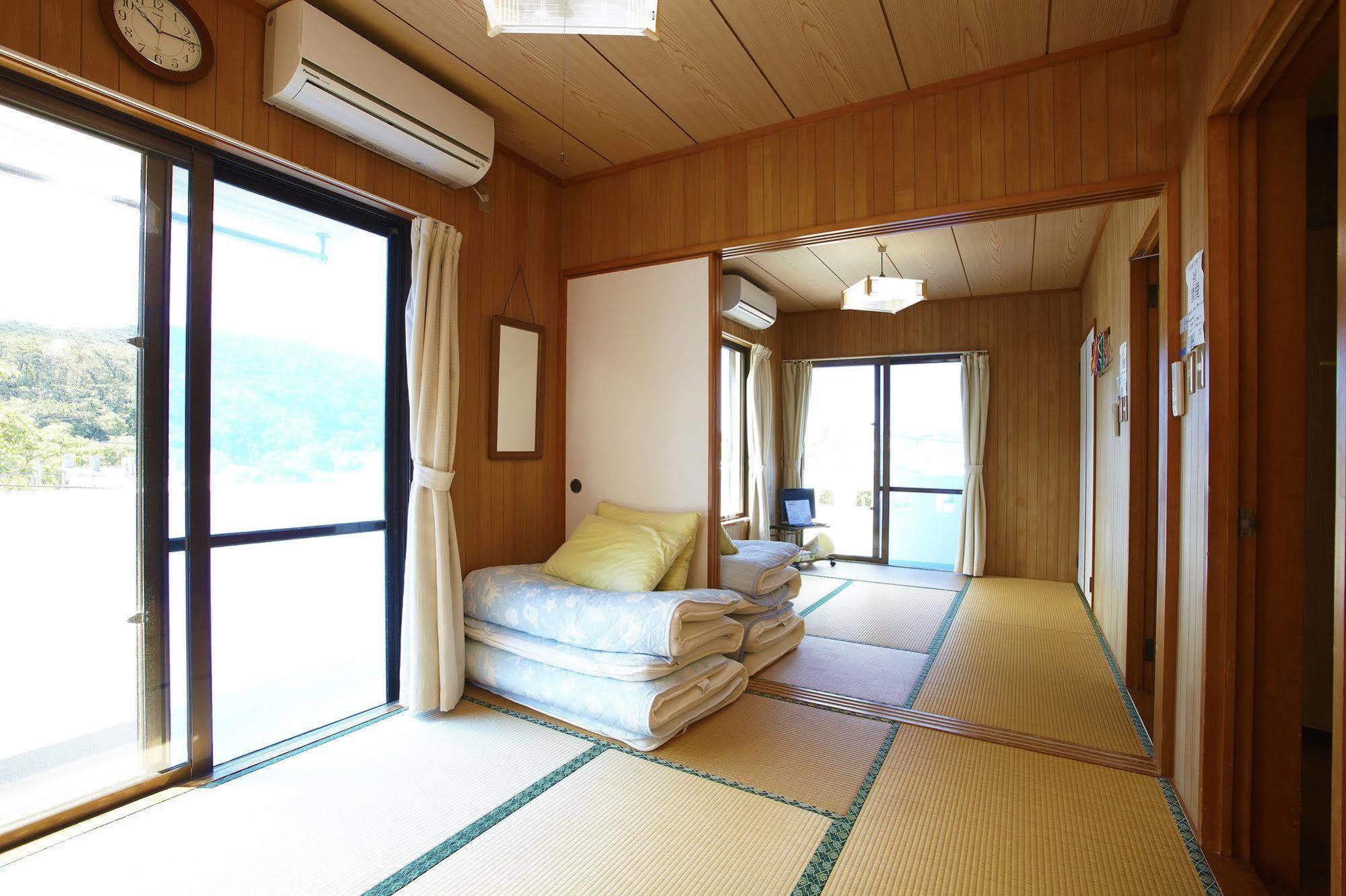 Minshuku Yadokari Zamami Exterior foto